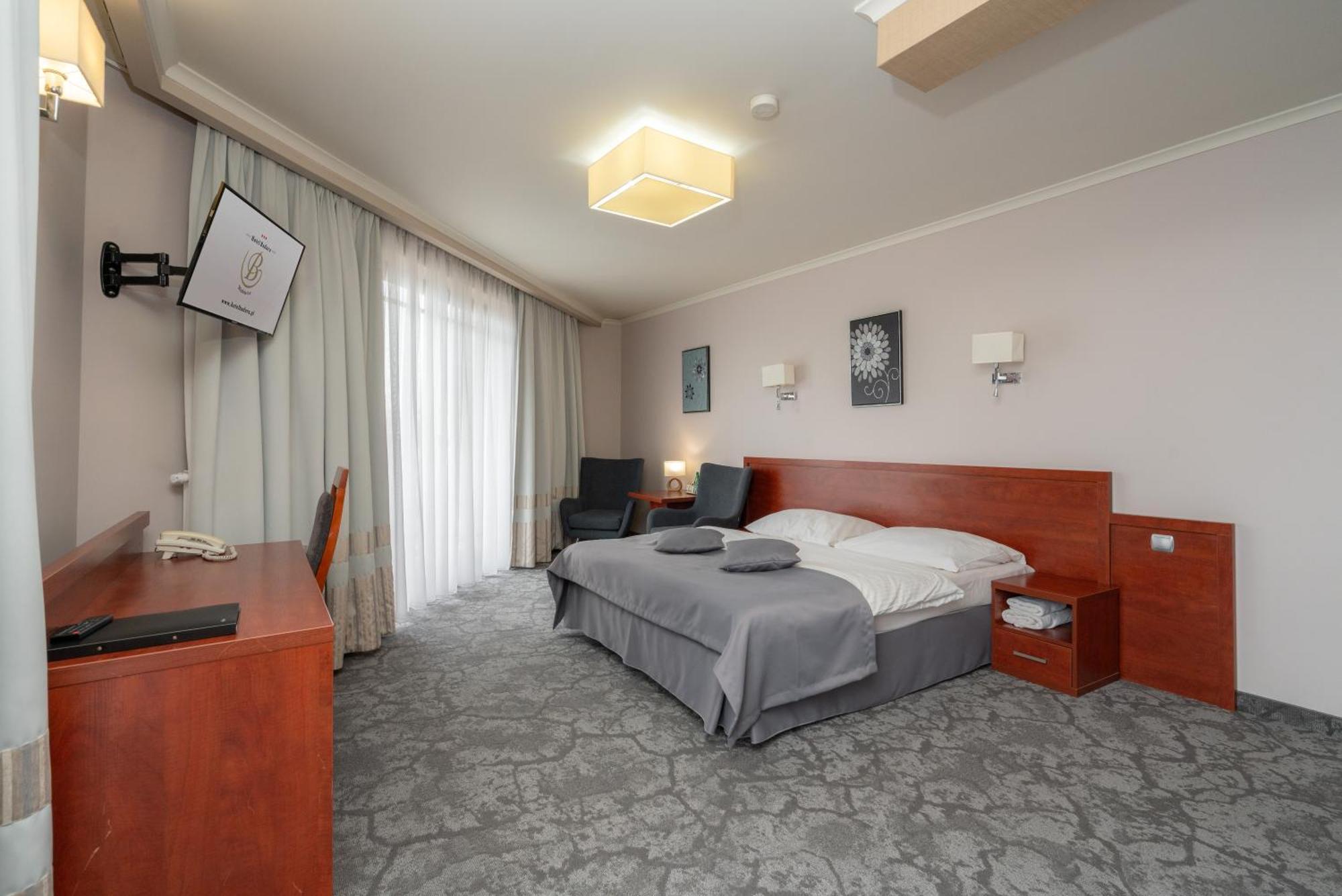 Hotel Badura Wadowice Exteriér fotografie