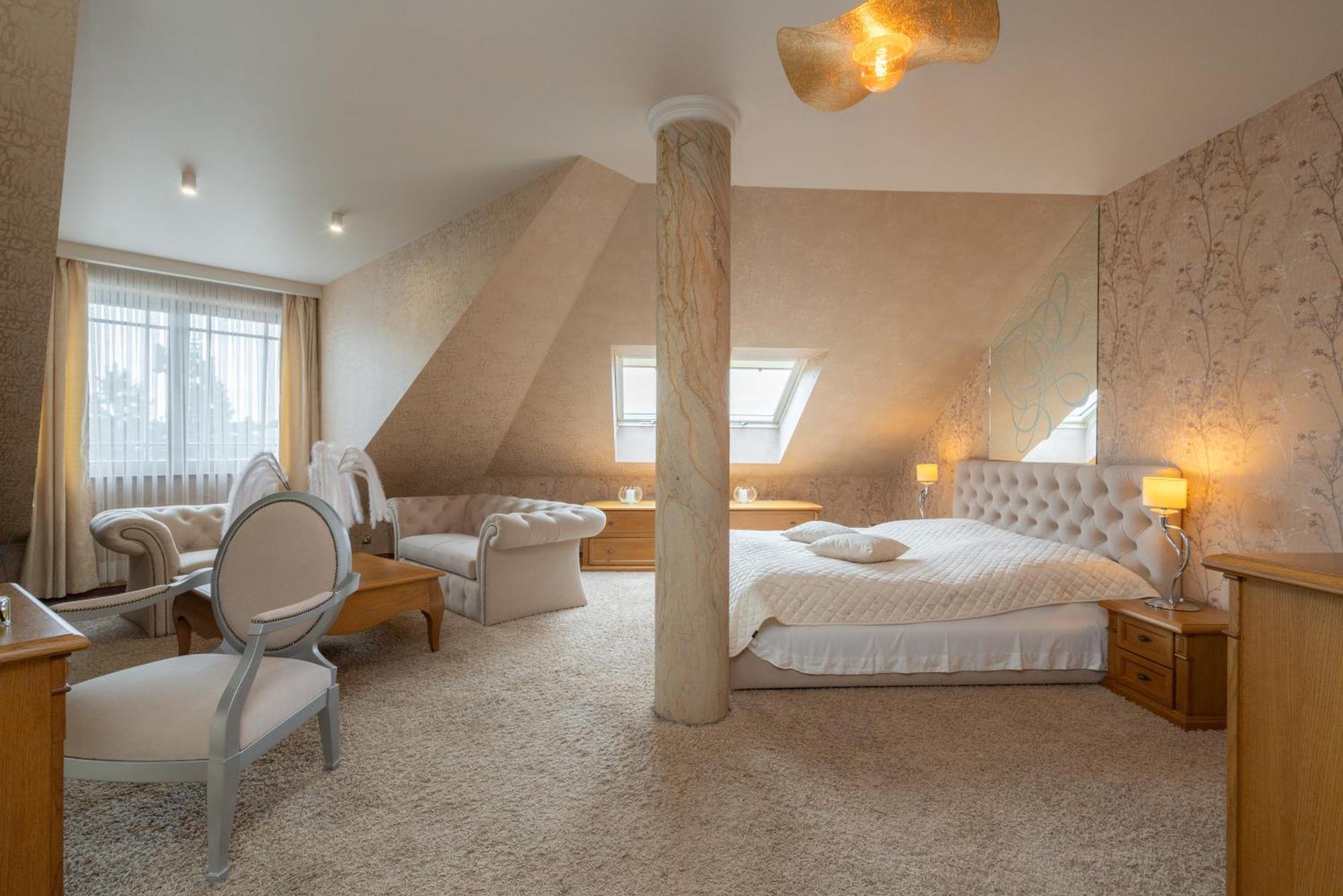 Hotel Badura Wadowice Exteriér fotografie