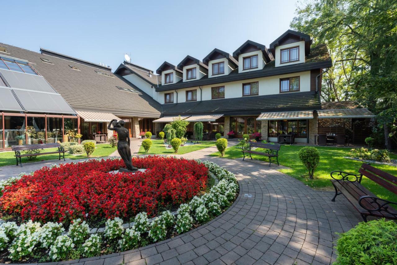 Hotel Badura Wadowice Exteriér fotografie