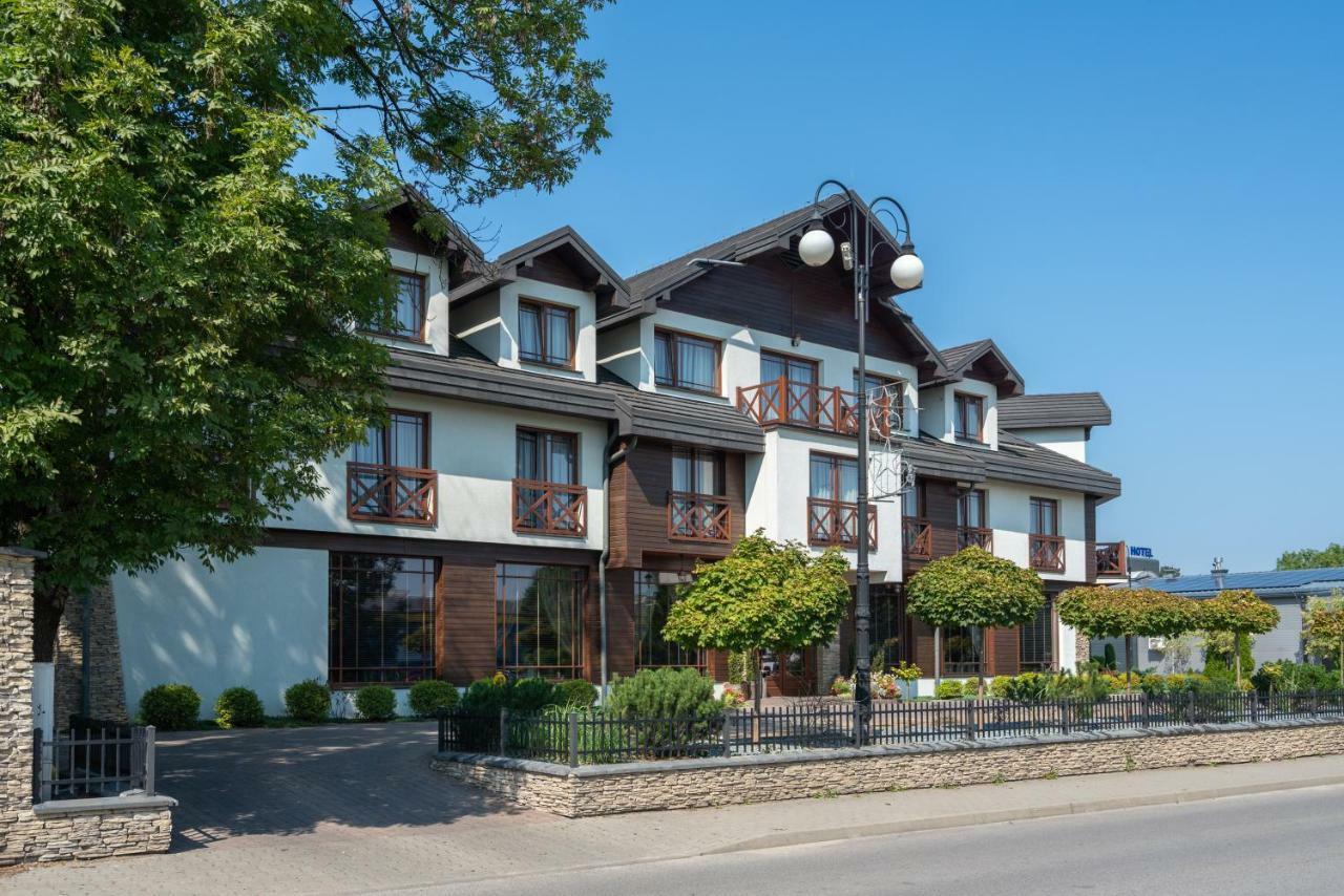 Hotel Badura Wadowice Exteriér fotografie